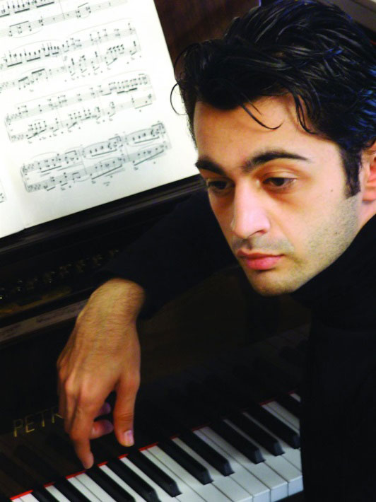 Emin Zeynalov (fortepiano)