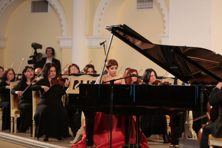 Anna Biryukova (fortepiano)