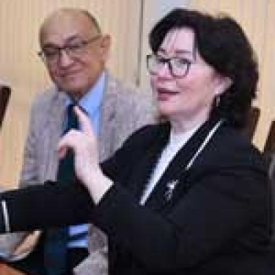 Konfranslar 21 oktyabr 2025-ci il